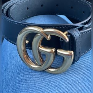 LIKE NEW GUCCI GG MARMONT BELT 95.38 BLACK $450 OBO